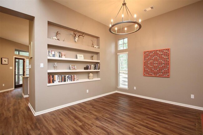 Building Photo - 6 Leaf Trace Ct