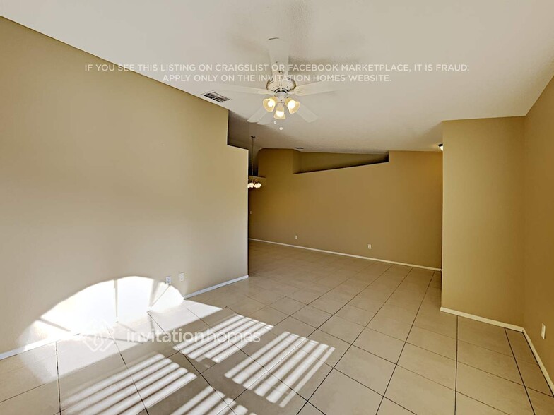 Building Photo - 11302 Plumtree Ct