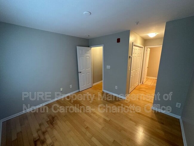 Building Photo - 3911 Picasso Court