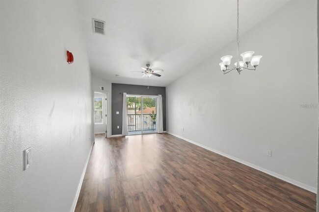 Building Photo - 8850 Grand Palms Cir