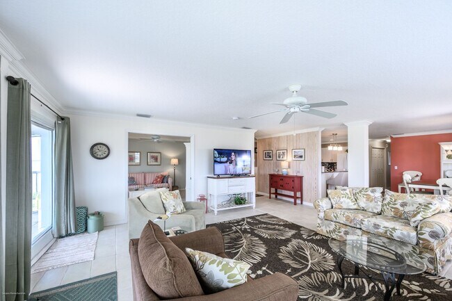 Building Photo - 1477 Park Beach Cir