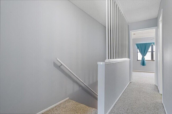 Building Photo - 1300 Seaway Dr