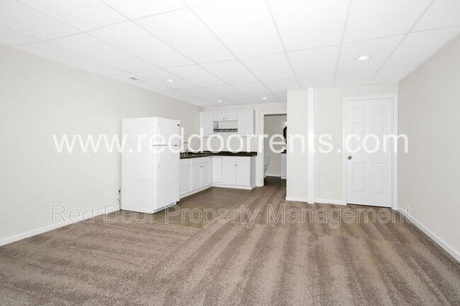 Building Photo - 7737 Solomon Dr