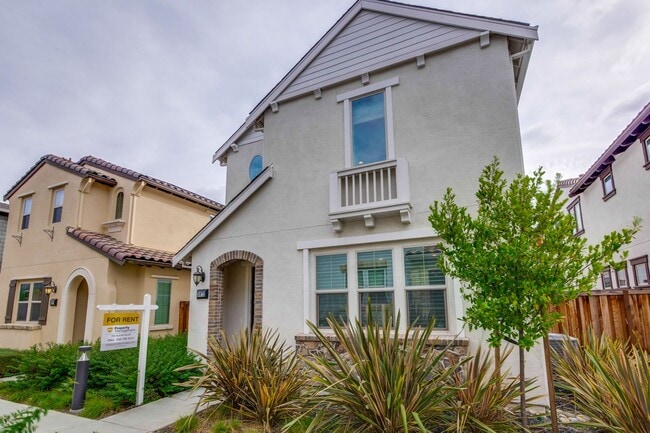 Building Photo - Gorgeous Santa Clara Home with Pool, EV Ho...