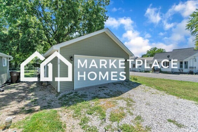 Building Photo - 115 Garden Ln