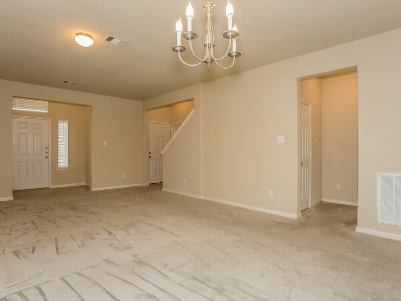 Building Photo - 13038 Rose Landing Dr