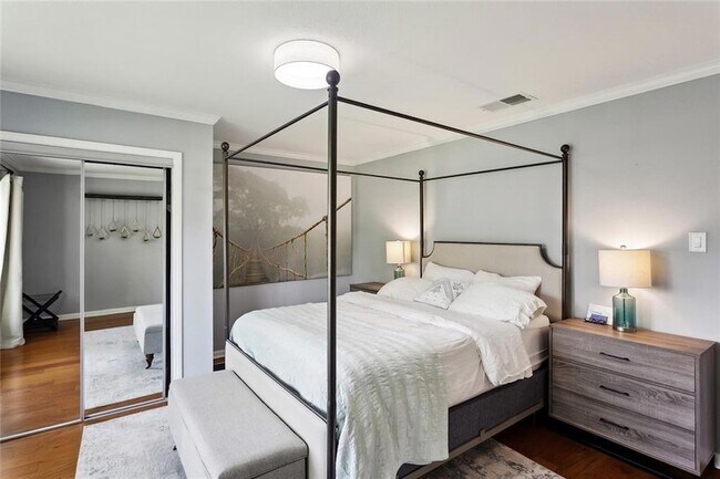 Building Photo - 773 Bocage Ln