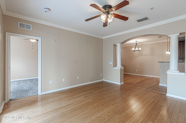Building Photo - 8290 Gate Pkwy W