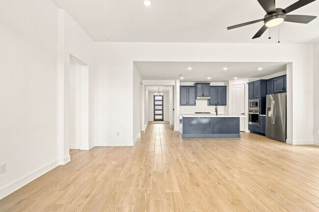 Building Photo - 24631 Fluttering Dove Ln