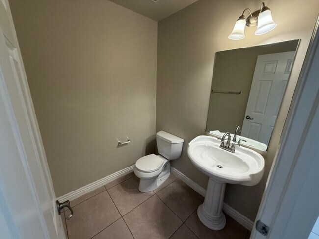 Building Photo - 3BR / 2.5BATH Imperial Beach Home | Private Yard & Attached 2-Car Garage