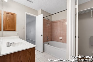 Building Photo - 2018 Indian Meadows Dr