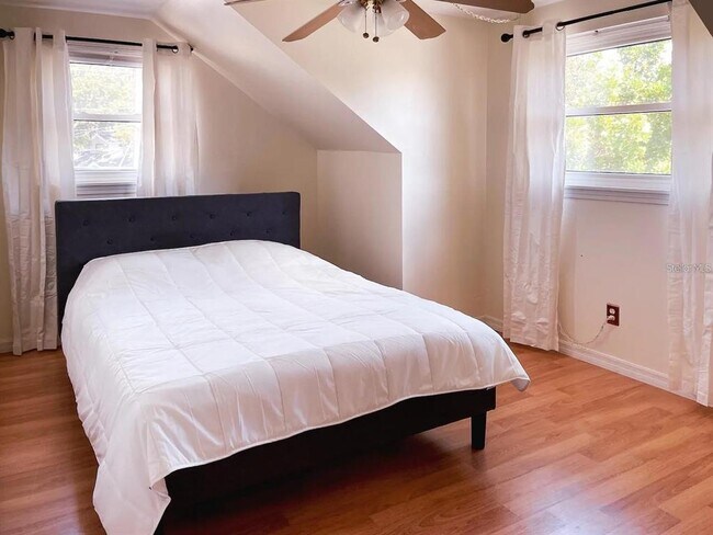 Building Photo - 9201 86th Ave N