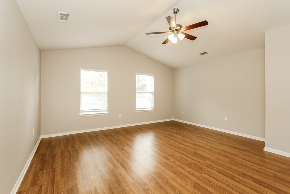 Building Photo - 8525 Emerald Fern Way