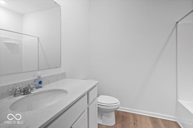 Building Photo - 2285 Pne Vly Dr