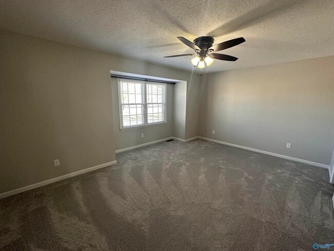 Building Photo - 1536 Four Mile Post Rd SE