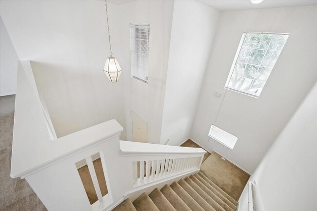 Building Photo - 15627 Haleys Landing Ln