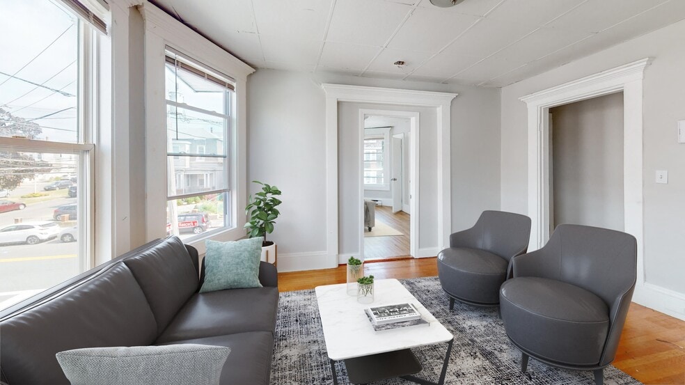 Building Photo - 43 Hancock St