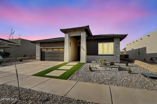 Building Photo - 12929 Powick Dr