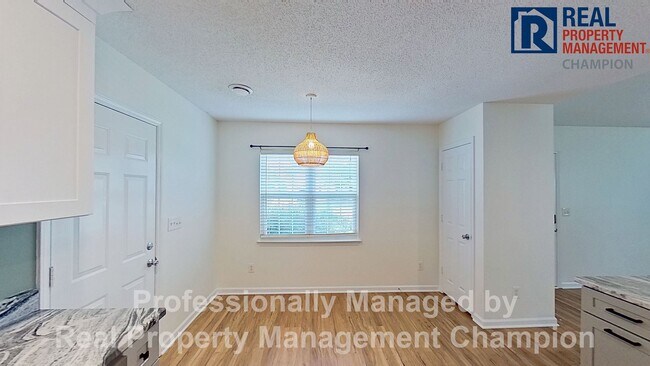 Building Photo - 2311 Sapling Cir