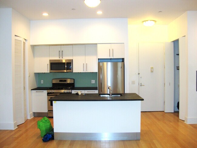 Building Photo - 4 Beacon Way
