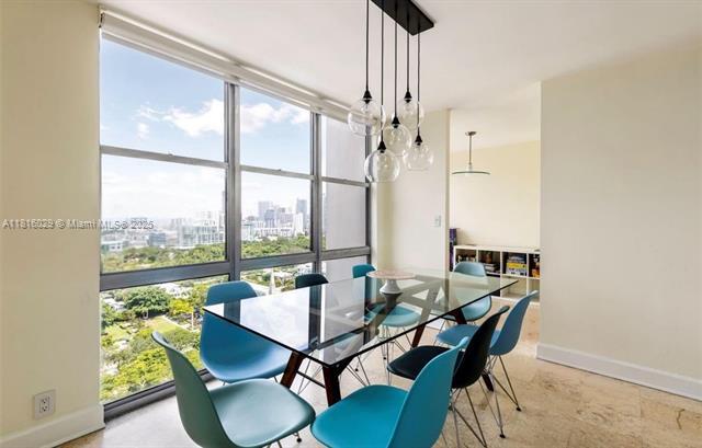 Building Photo - 1865 Brickell Ave