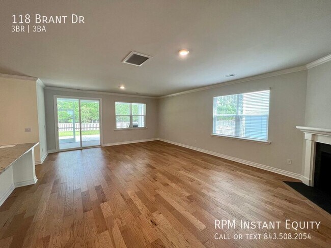 Building Photo - 118 Brant Dr