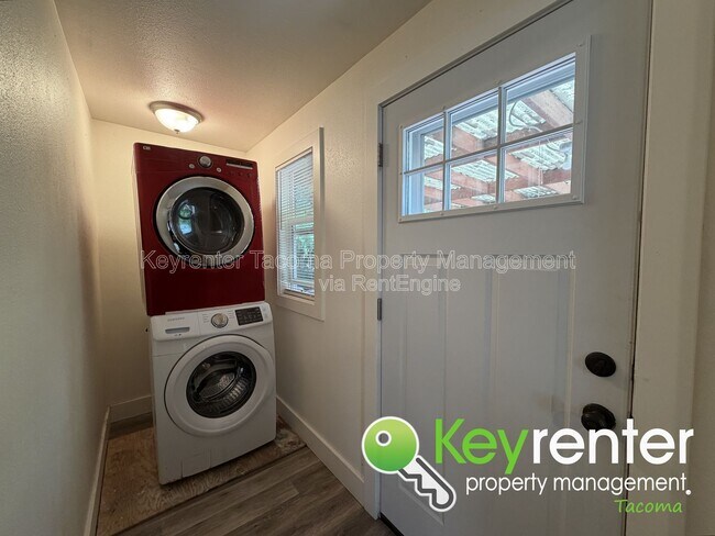 Building Photo - 3620 S M St