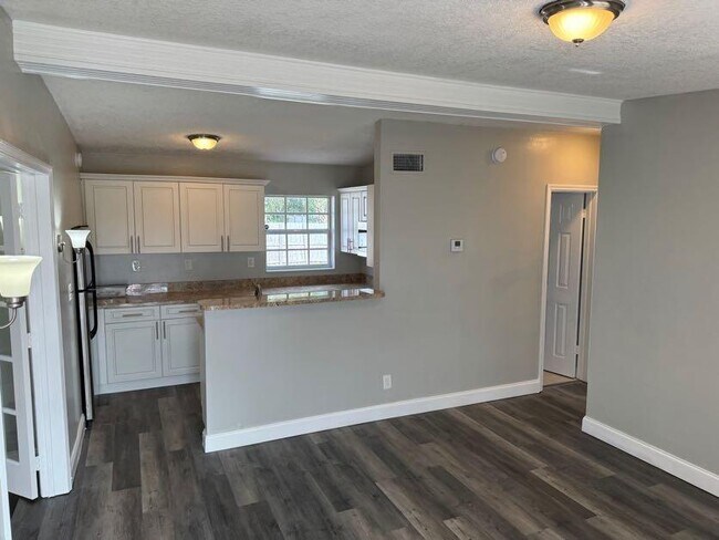 Building Photo - 91 Old Spanish Trail