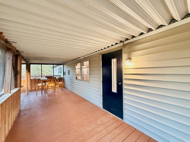 Building Photo - Welcome Home!