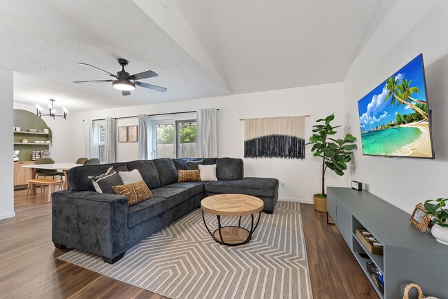 Building Photo - 2241 10th St