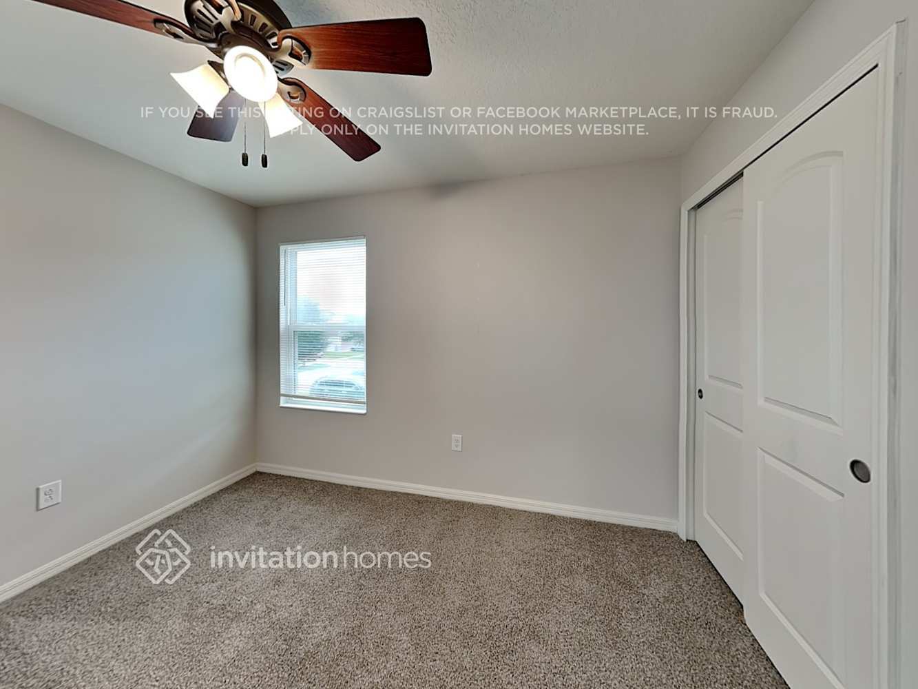 Building Photo - 10420 Laguna Plains Dr