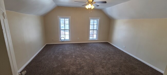 Bedroom 2 - 403 W Washington St