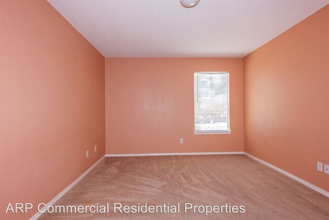 Building Photo - 3 br, 2.5 bath House - 11941 MESQUITE ROCK DR