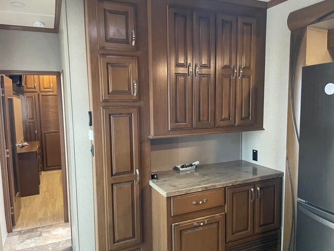 Building Photo - 6099 Overseas Hwy