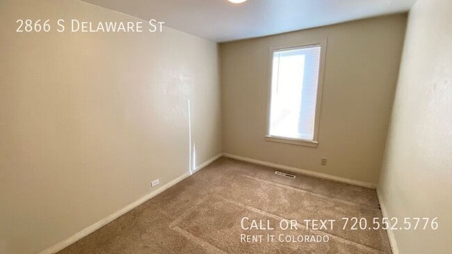 Building Photo - 2866 S Delaware St