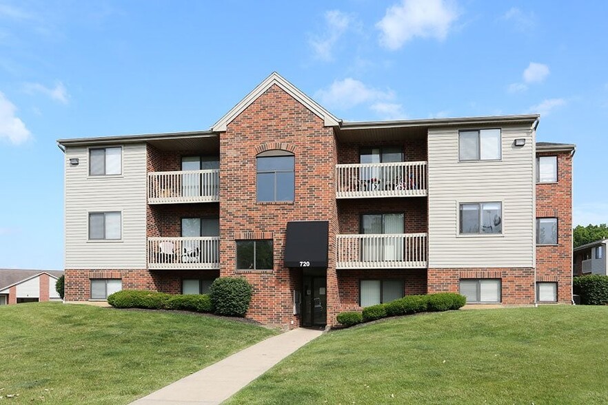 Building Photo - SYCAMORE CREEK APARTMENTS