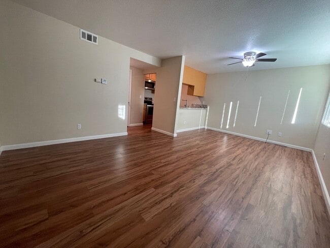 Building Photo - 2603 Carlton Ln