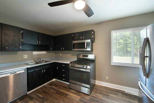 Building Photo - 5258 Kornwal Dr
