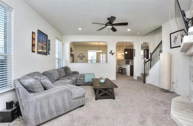 Building Photo - 2950 E Old Settlers Blvd