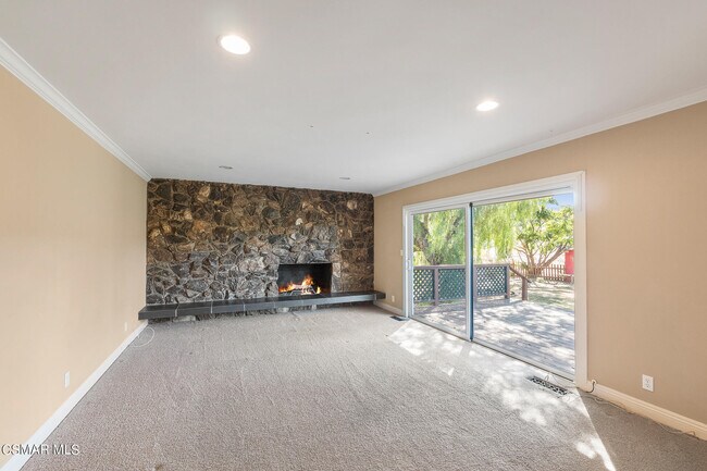 Building Photo - 167 Rimrock Rd