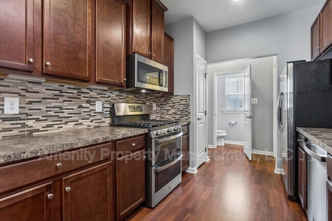 Building Photo - 109 Bigler Dr