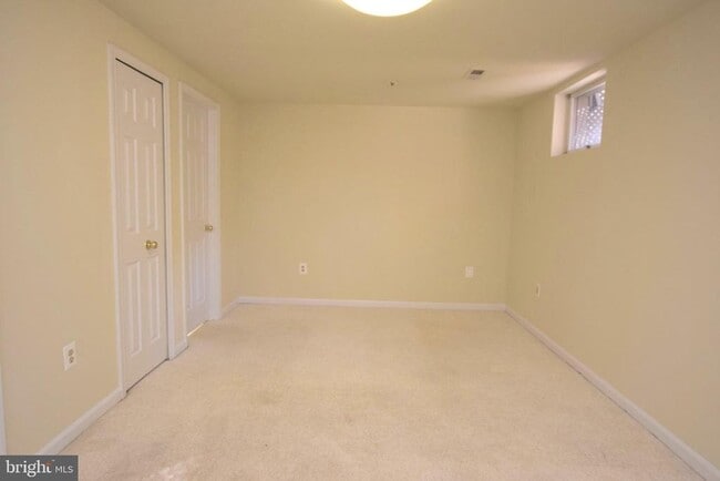 Building Photo - 7919 Blue Gray Cir