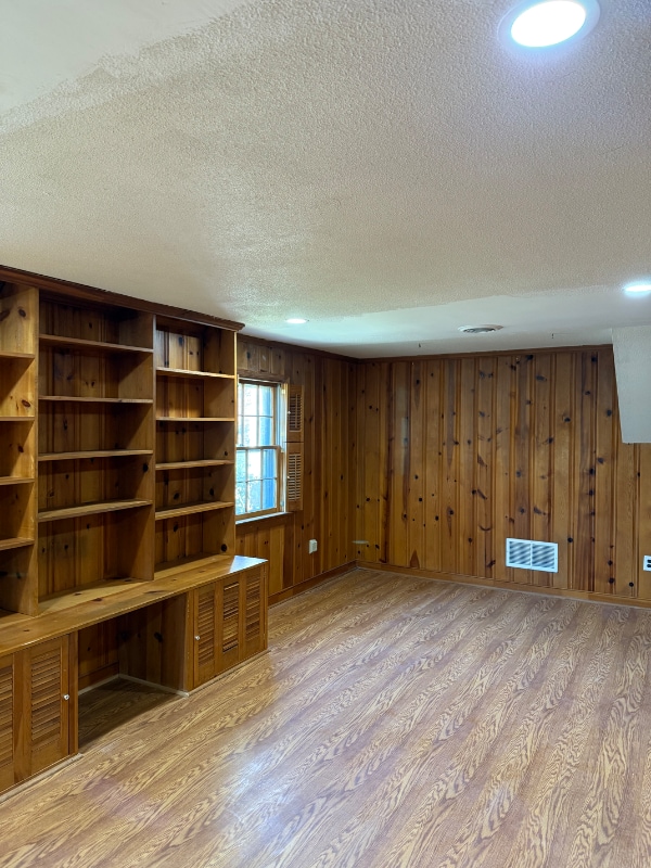 Building Photo - 1507 Westshire Ln