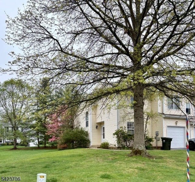 Building Photo - 14 Watchung Trail