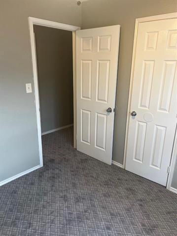 Building Photo - 305 Casie Ct