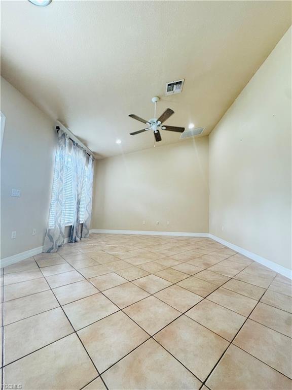 Building Photo - 7930 Sandelwood Cir W