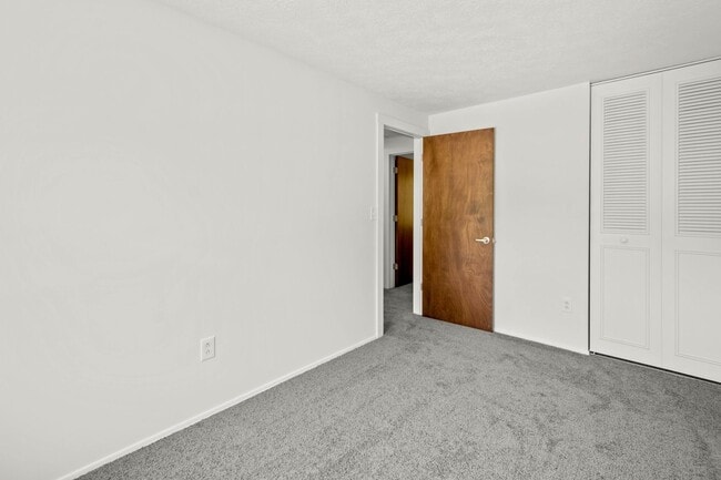 Building Photo - AVAILABLE JULY 1ST! Don't miss this STUNNING & UPDATED 3 bedroom in Baldwin!