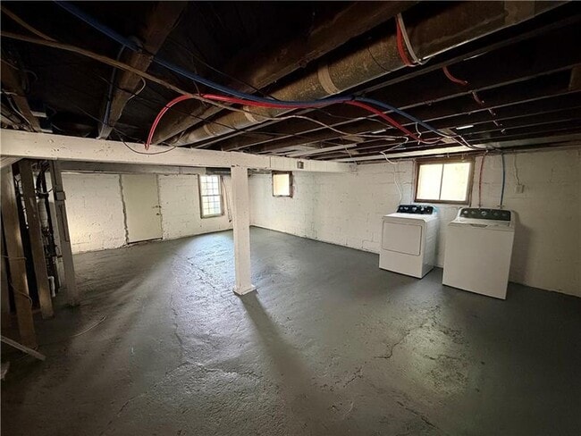 Building Photo - 1510 Huron Ave