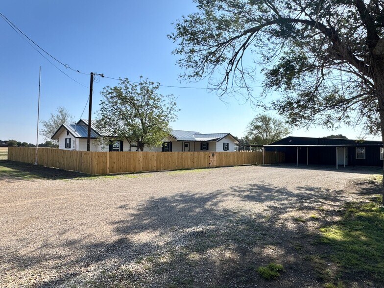Building Photo - 7212 N County Rd 3300