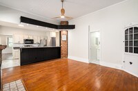 Building Photo - 1432 Rufer Ave